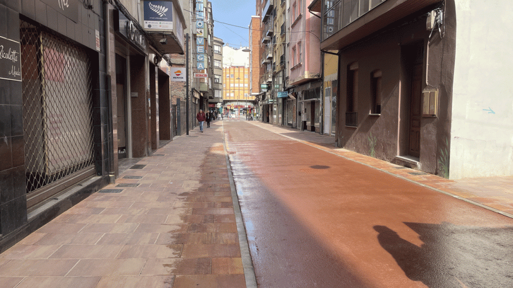 Imagen que muestra en la actualidad la calle Real tras las obras que ha recibido. | J.F.