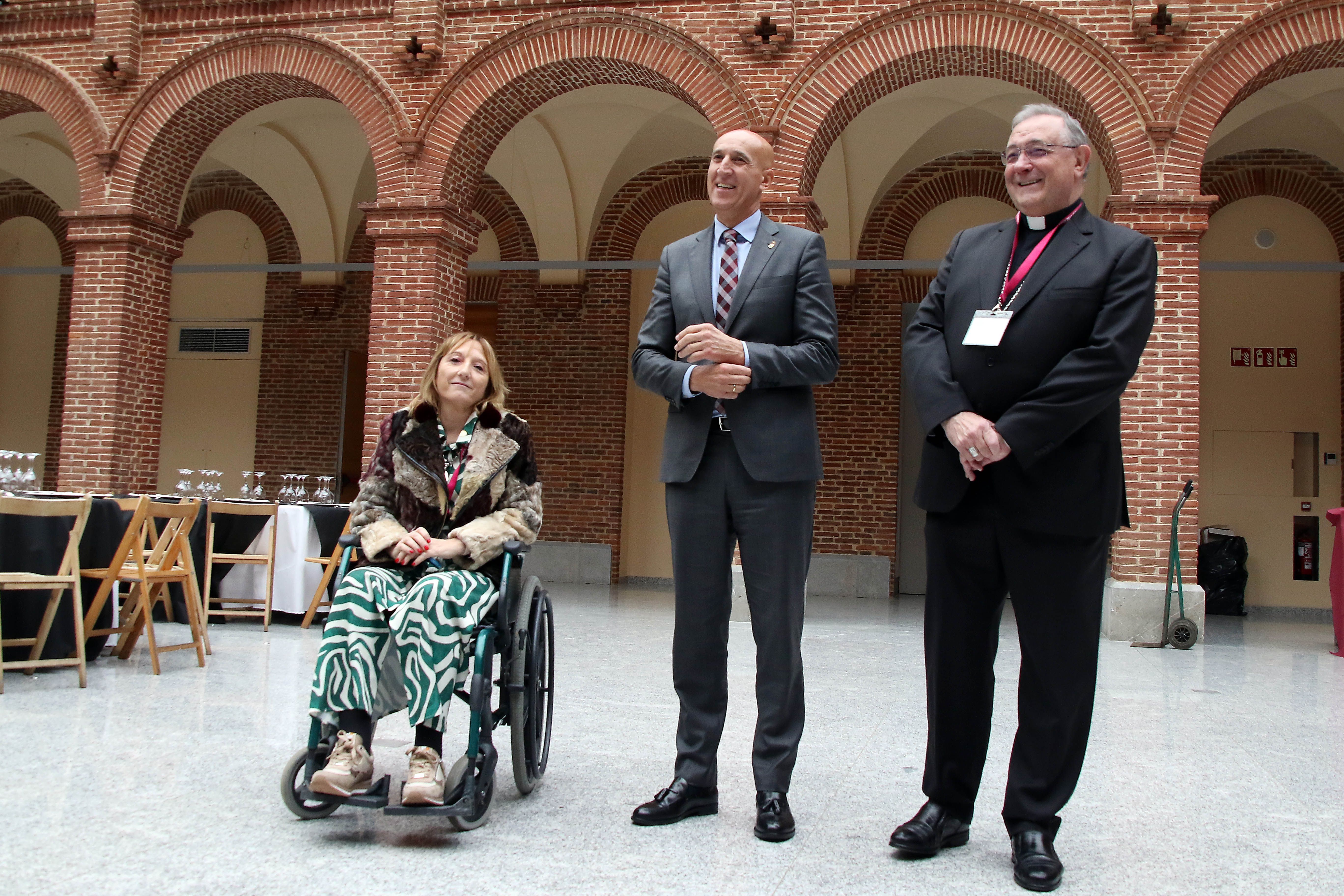 María Eugenia Laso, José Antonio Diez y Luis Ángel de las Heras. | PEIO GARCÍA (ICAL)