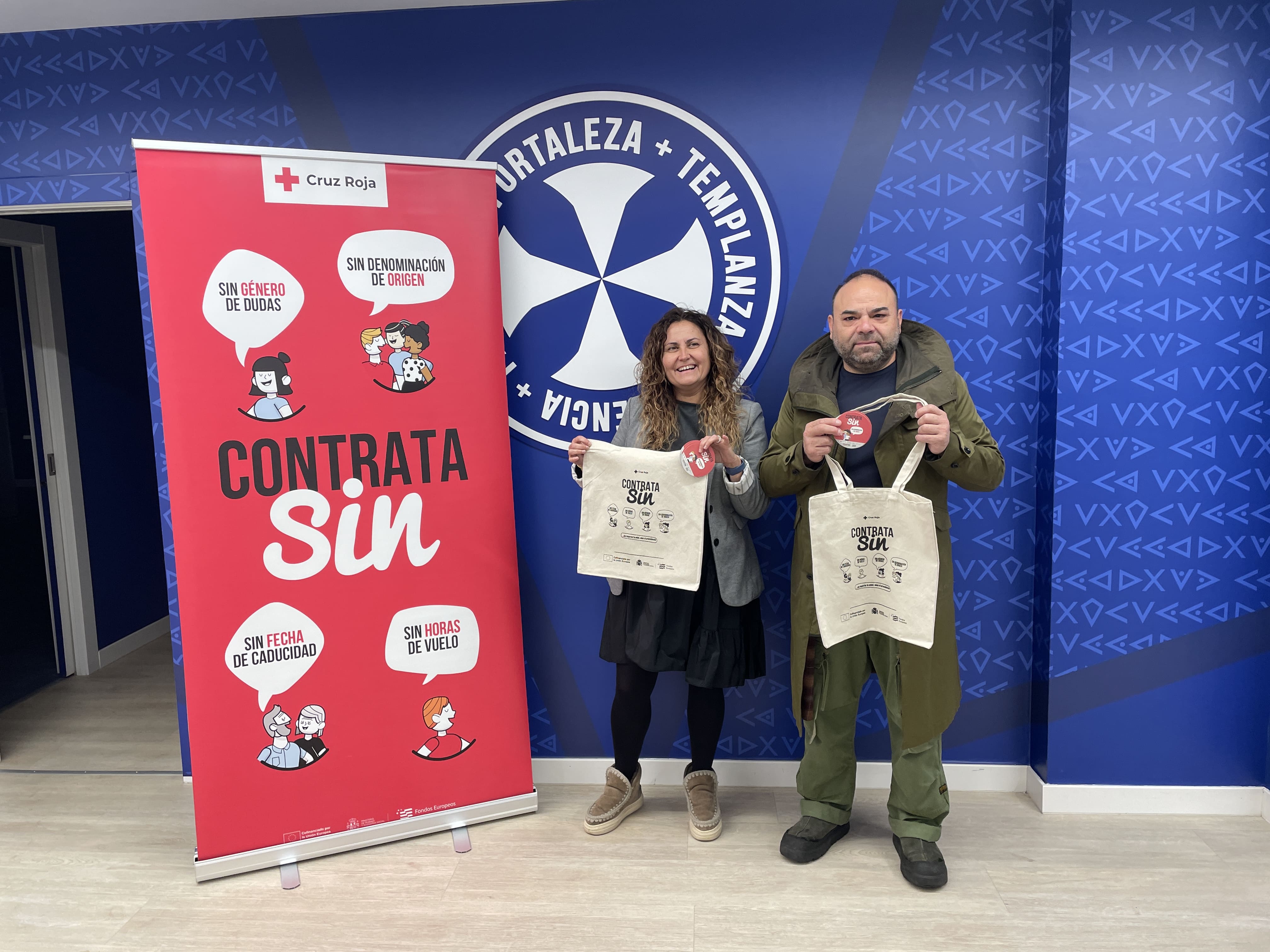 Susana Rodríguez González y Felipe Álvarez en la presentación de la campaña en El Toralín. | JAVIER FERNÁNDEZ