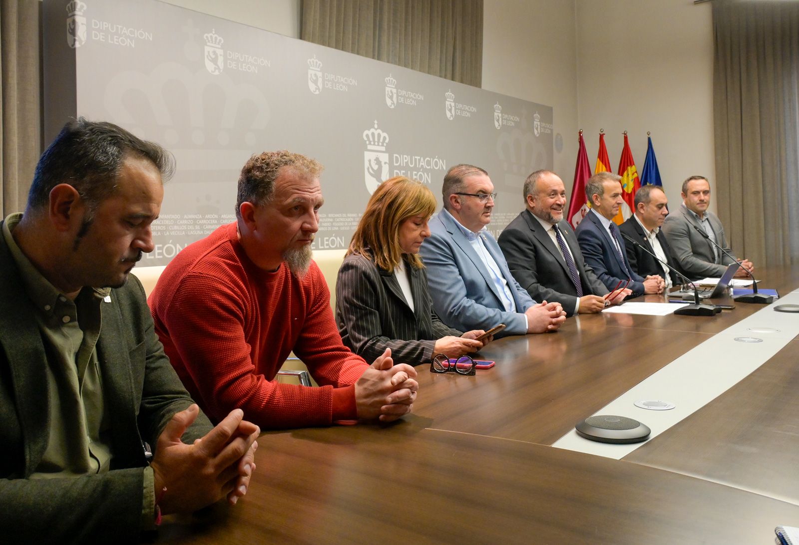 Presentación este viernes del borrador del presupuesto para 2025 de la Diputación de León.  MAURICIO PEÑA