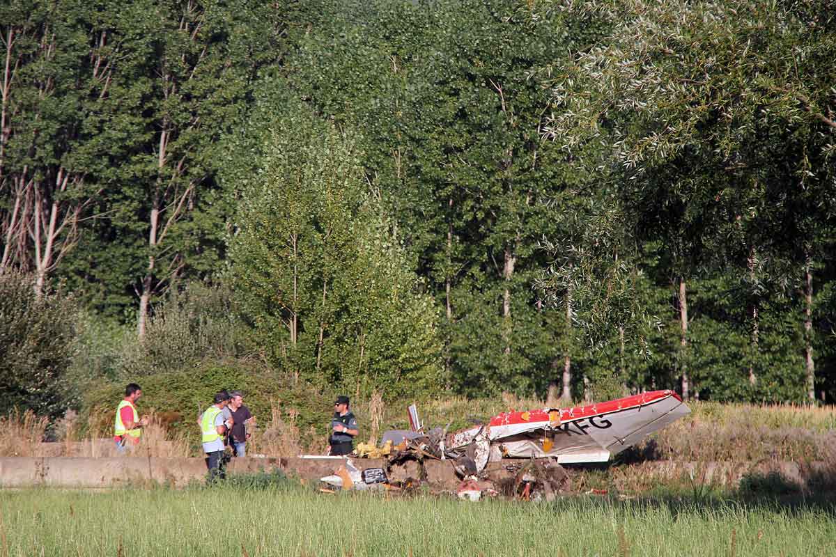 Imagen de archivo del accidente que en septiembre de 2016 causó la muerte de otras dos personas en Villanueva del Condado. ICAL