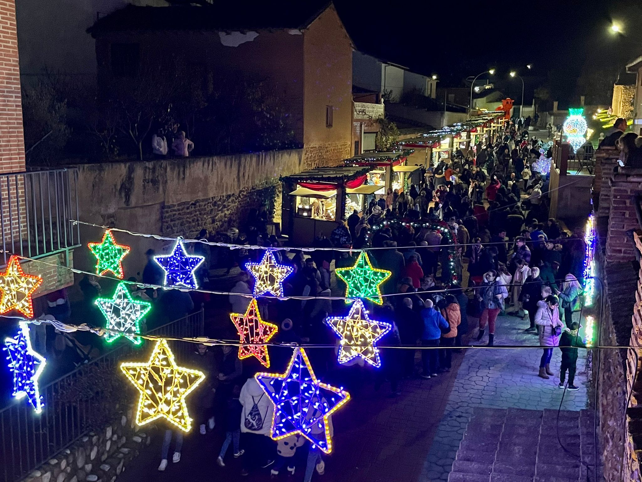 Encendido de la Navidad en Almanza.