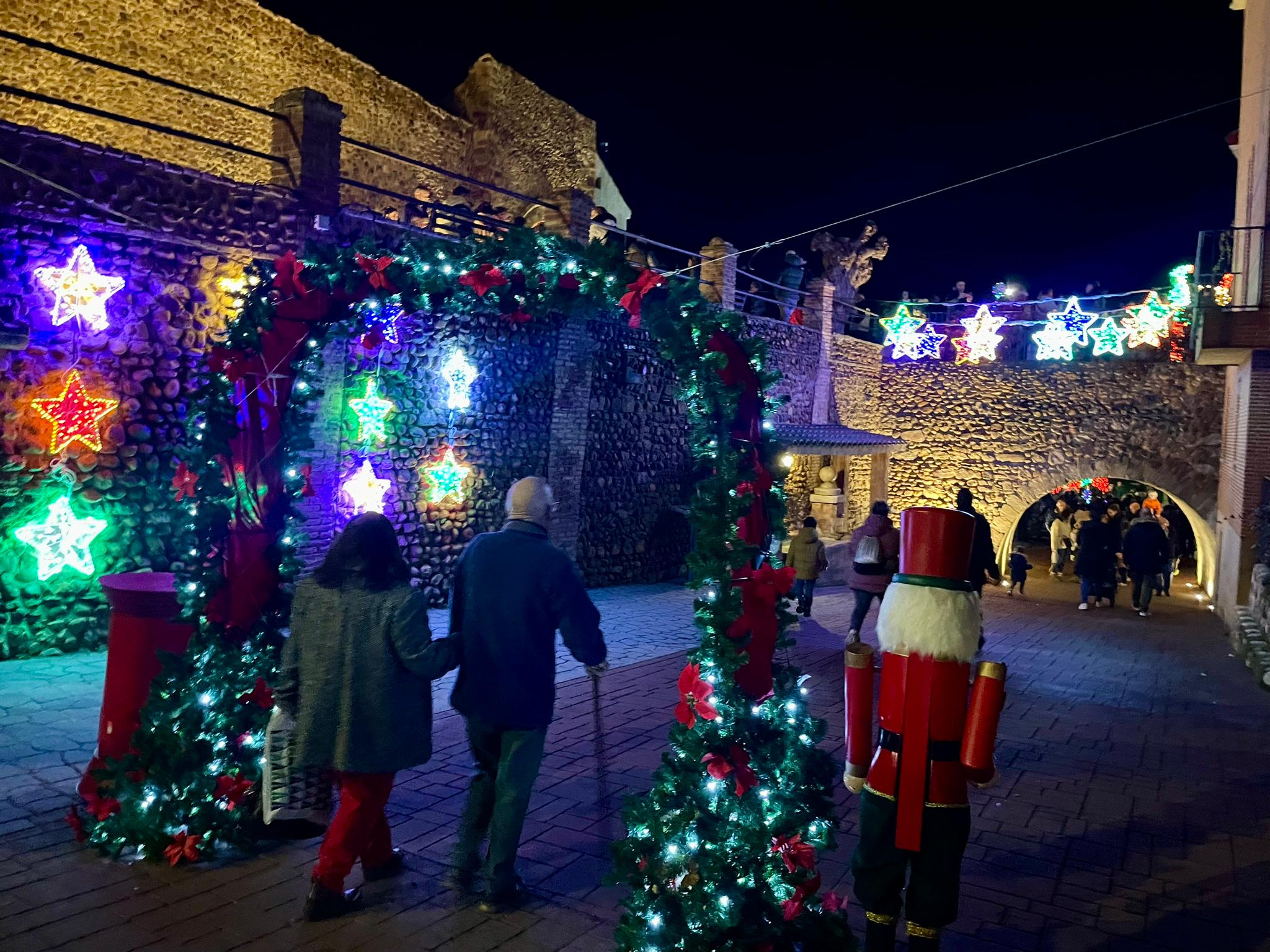 Encendido de la Navidad en Almanza.