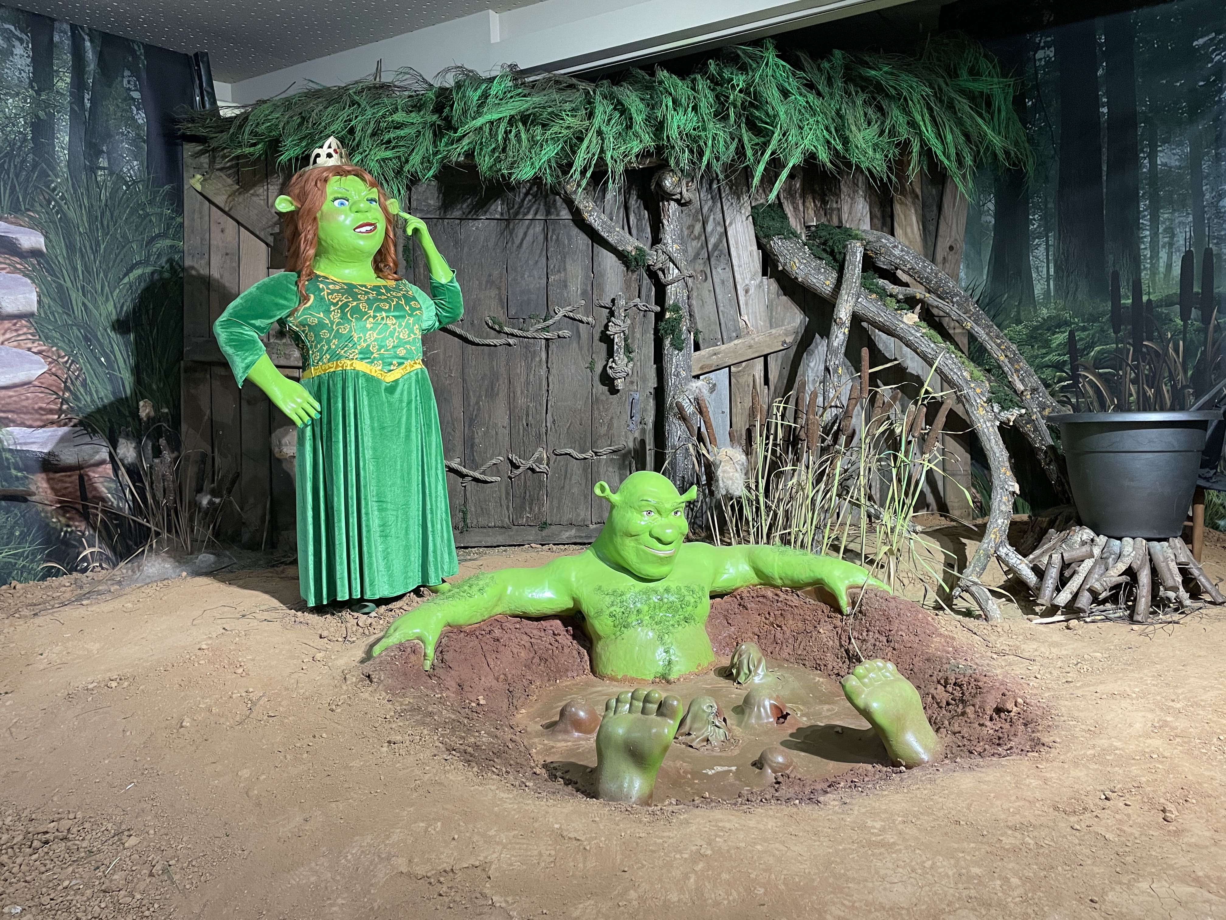 Los personajes de 'Shrek', presentes en una sala del museo. | JAVIER FERNÁNDEZ