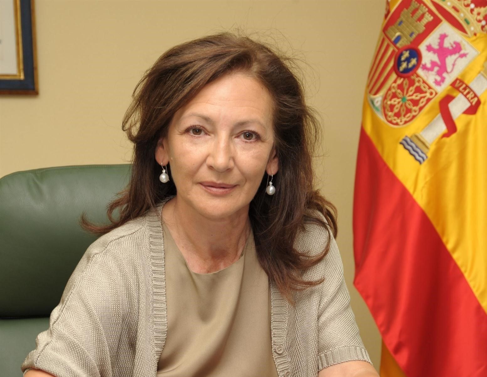 Charo Velasco fue concejala en el PSOE de Ponferrada compartiendo corporación con Nevenka Fernández. 