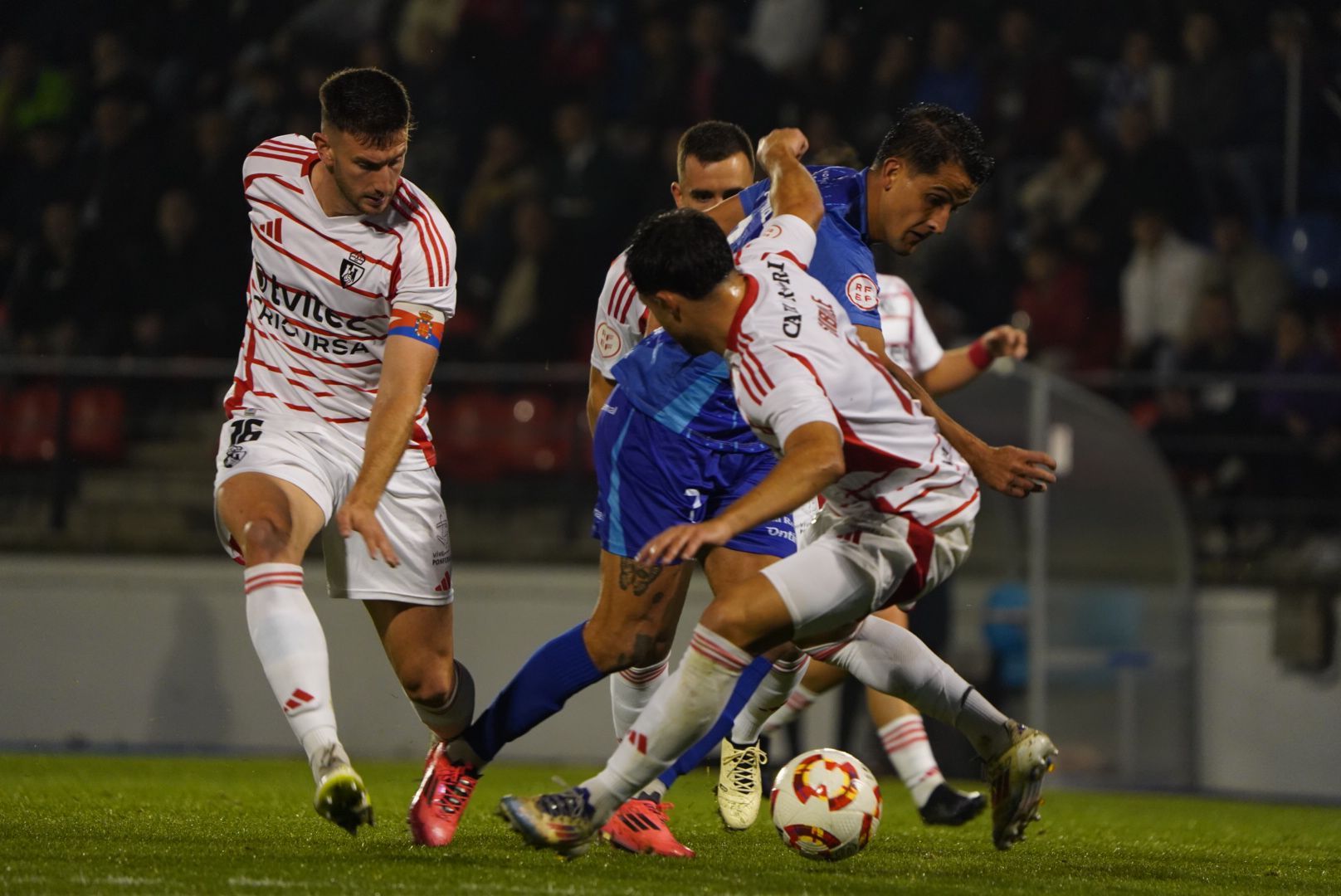 La Deportiva despertó muy tarde y no consiguió la remontada en O Couto, a pesar de que generó ocasiones de gol.   OURENSE