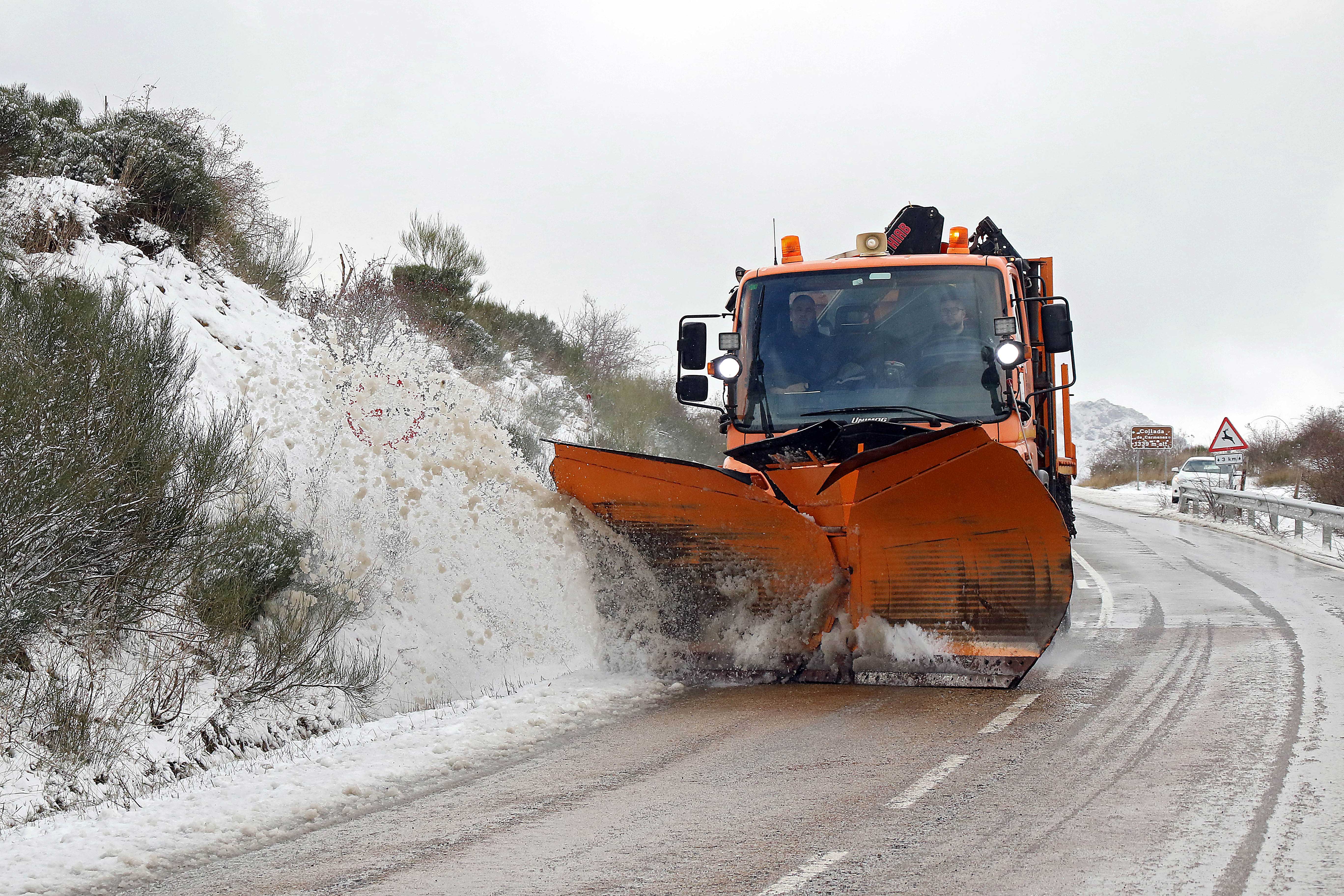 Nieve en el puerto de Pajares 