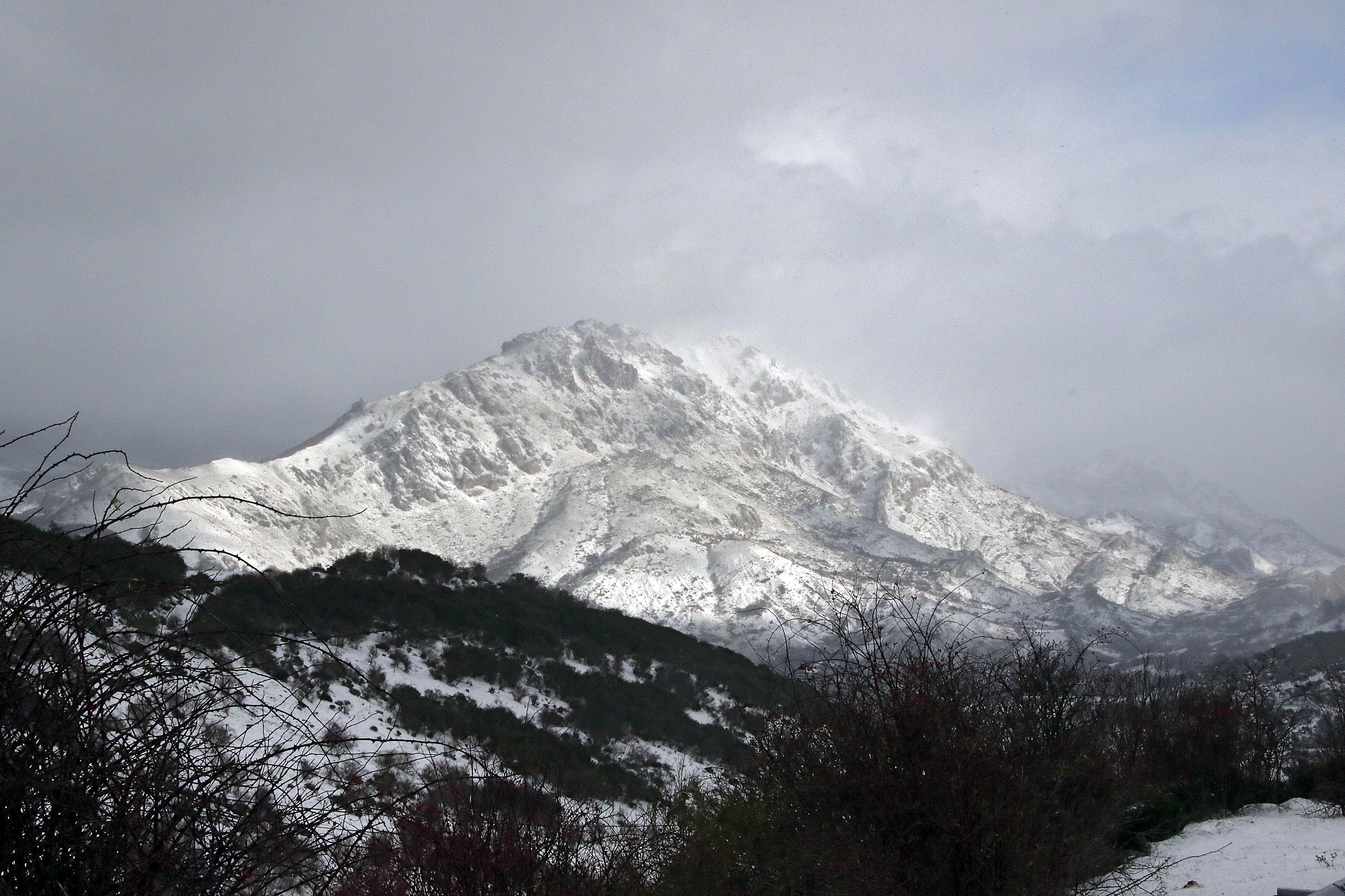 Nieve en el puerto de Pajares 