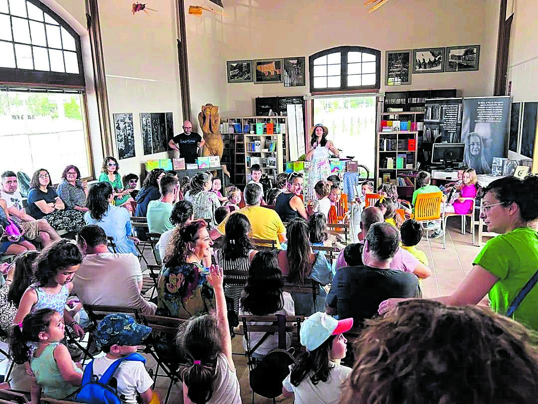 Aspecto de una de las actividades celebrada en el remozado espacio ganado a la estación. | L.N.C.