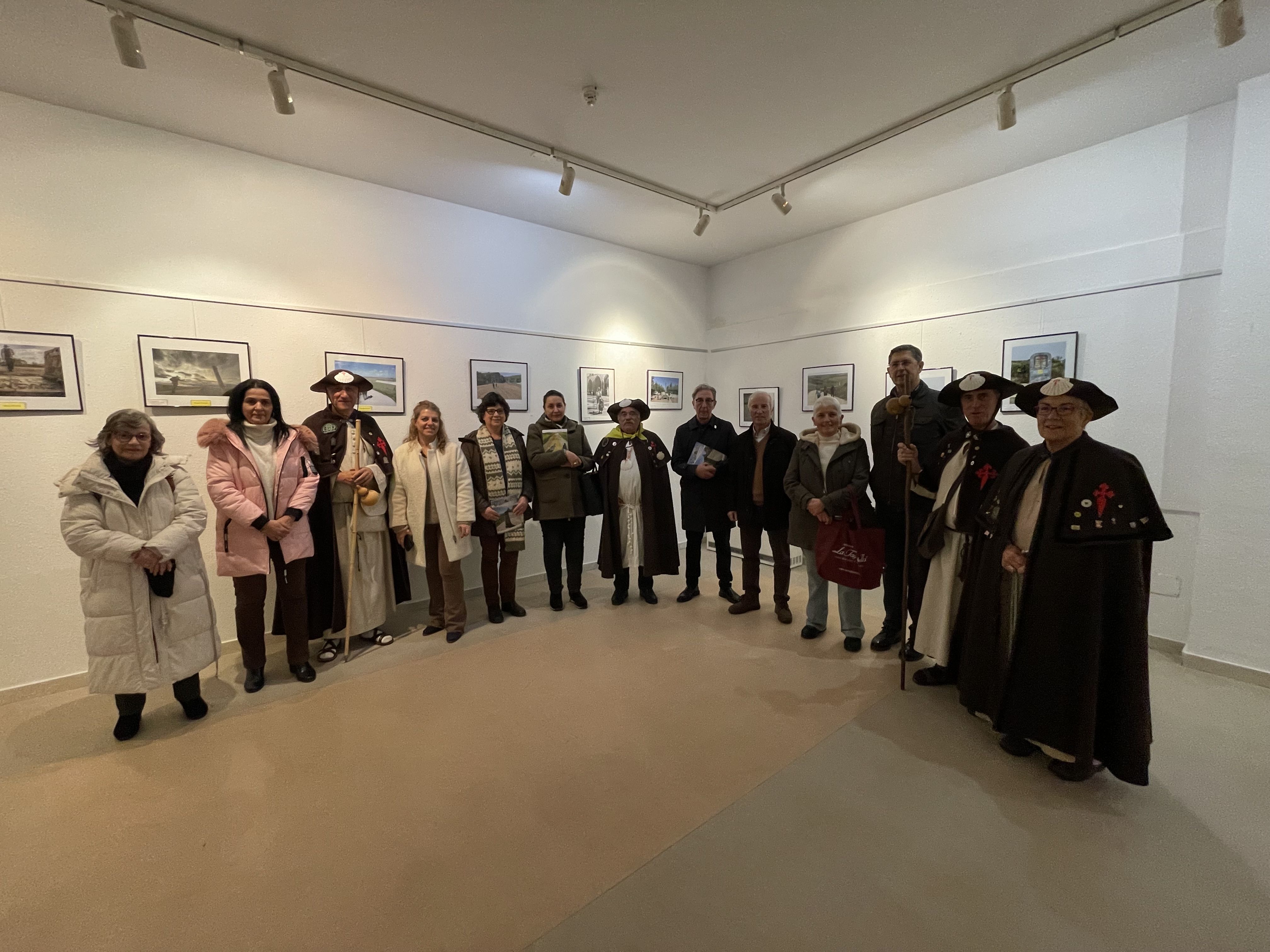 Inauguración de la exposición en la Casa de Cultura de Pinilla. |L.N.C.