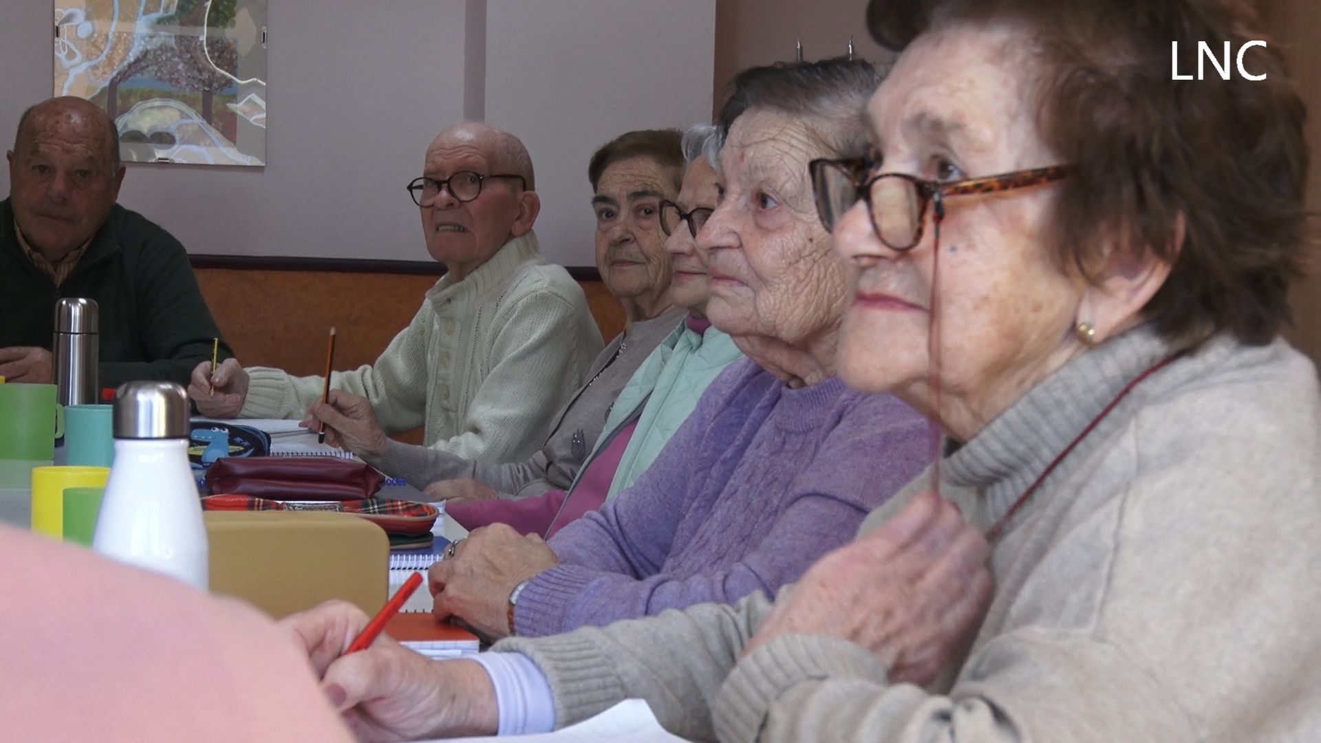 La consejera de Industria, Comercio y Empleo visita Alzheimer León