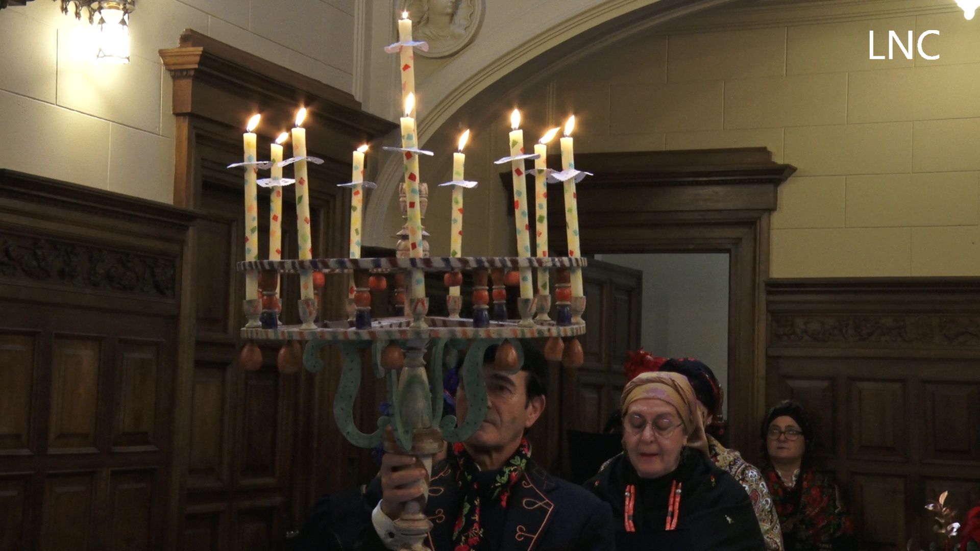 Canto al ramo para celebrar la Navidad en el Museo de la Emigración Leonesa