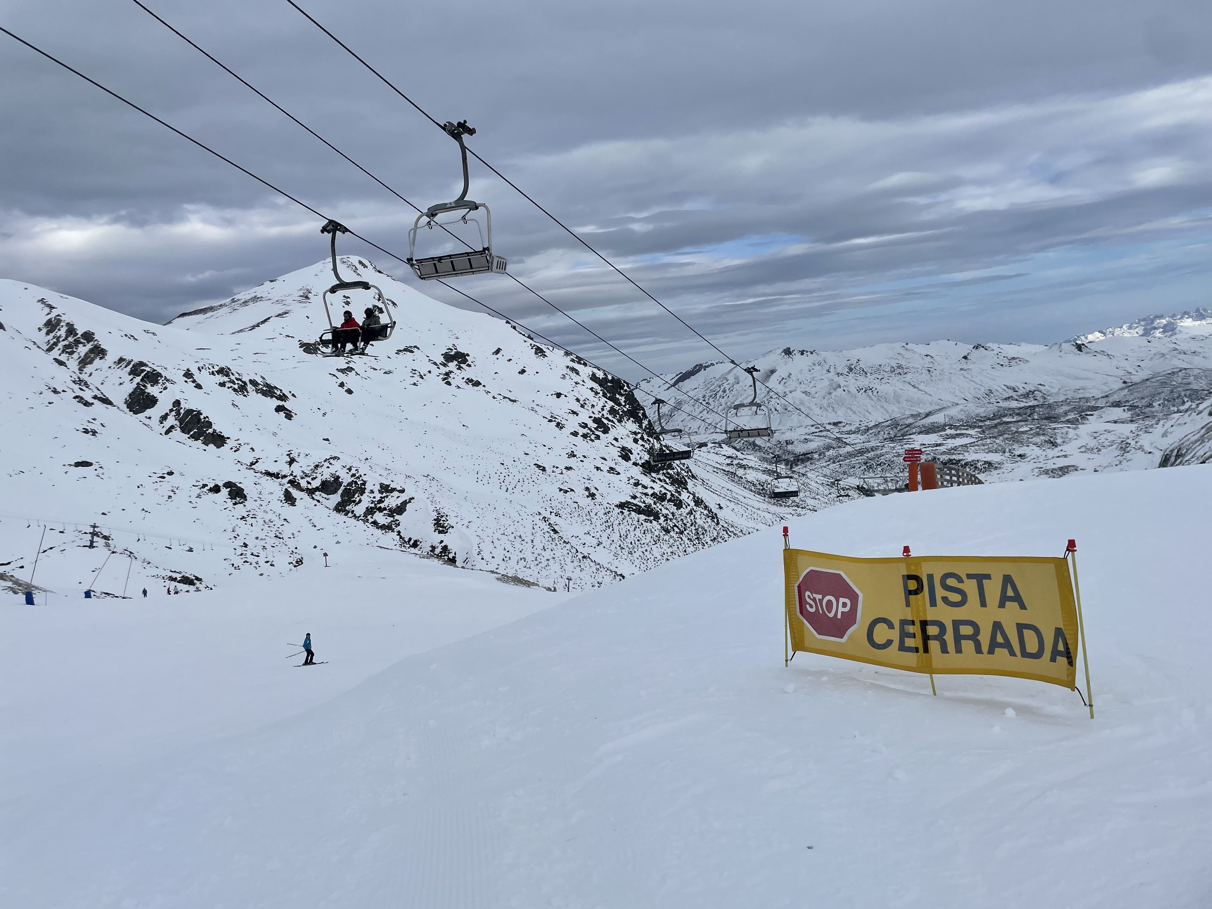 Escasez de nieve en las estaciones de esquí leonesas