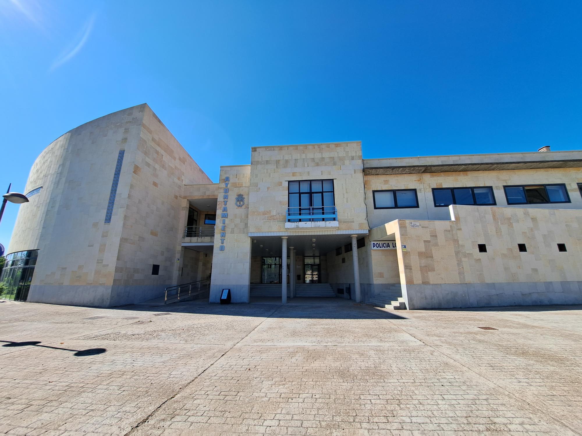 Edificio del Ayuntamiento de San Andrés del Rabanedo. | L.N.C.