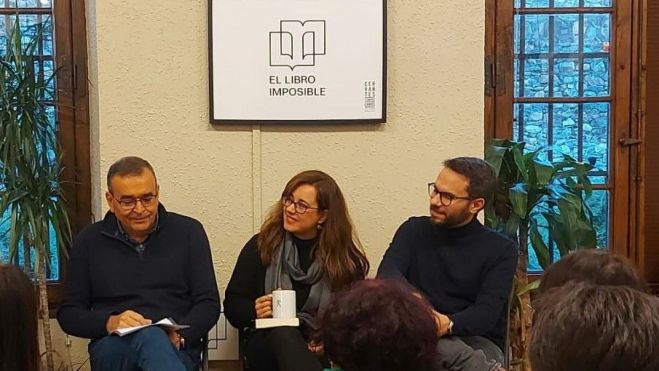 Presentación del libro con la escritora Noemí Sabugal.| L.N.C.