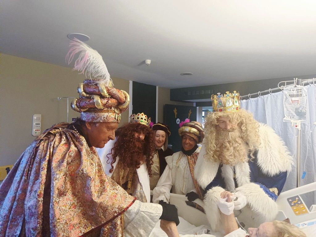 Los Reyes Magos han visitado a pacientes hospitalizados. | L.N.C.