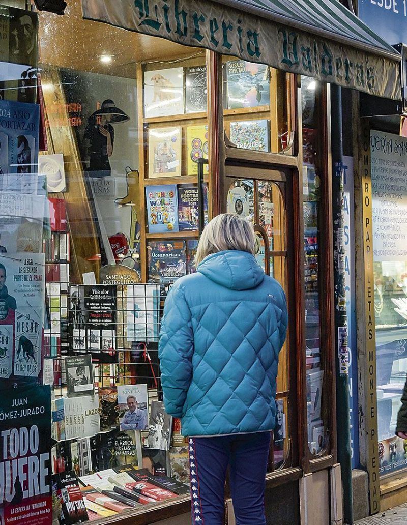 La librería Valderas, localizada en la Gran Vía San Marcos. | MAURICIO PEÑA