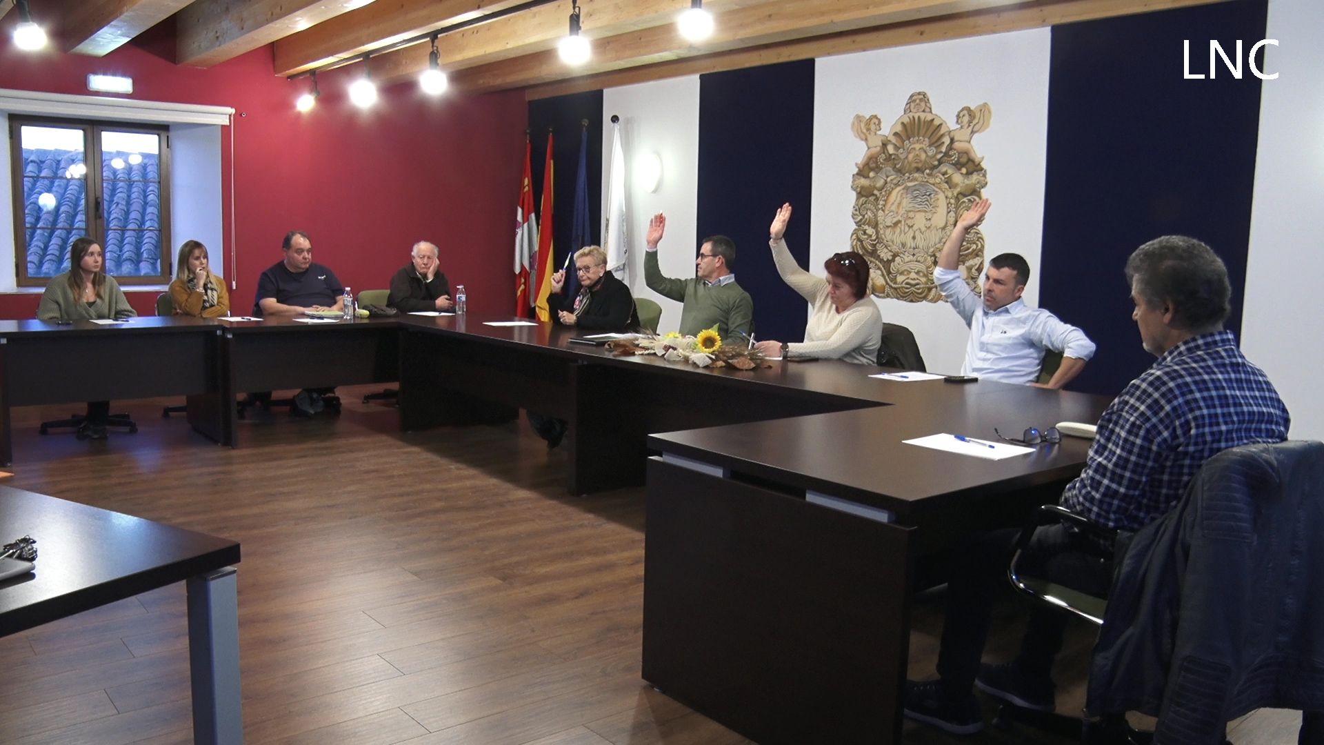 Valderas dice 'sí' a la instalación de una empresa de armamento en su municipio