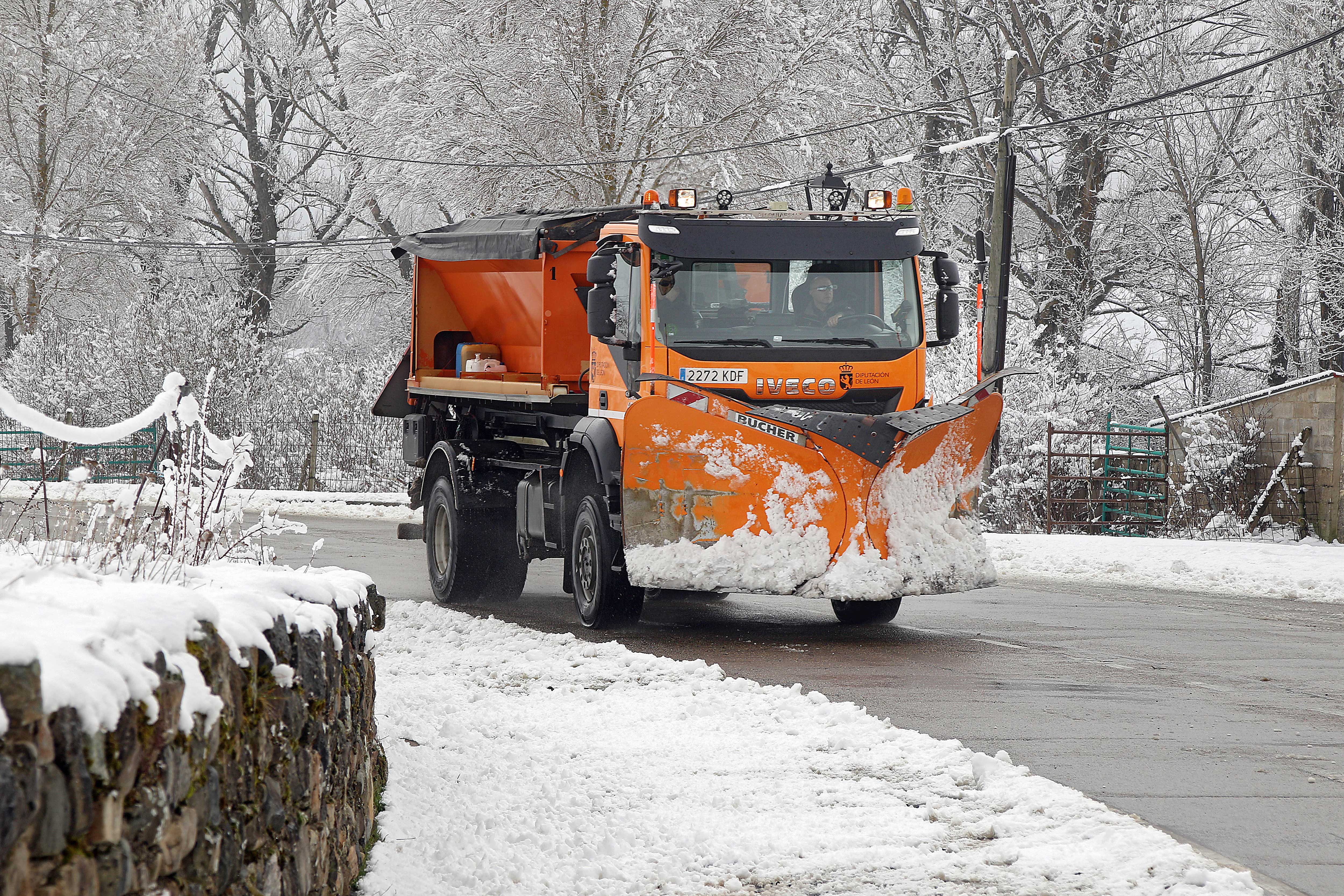  Nieve en la montaña leonesa. | PEIO GARCÍA (ICAL)