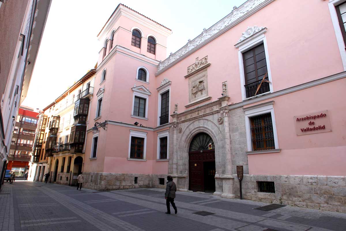 Sede del Arzobispado de Valladolid. | MIRIAM CHACÓN (ICAL)