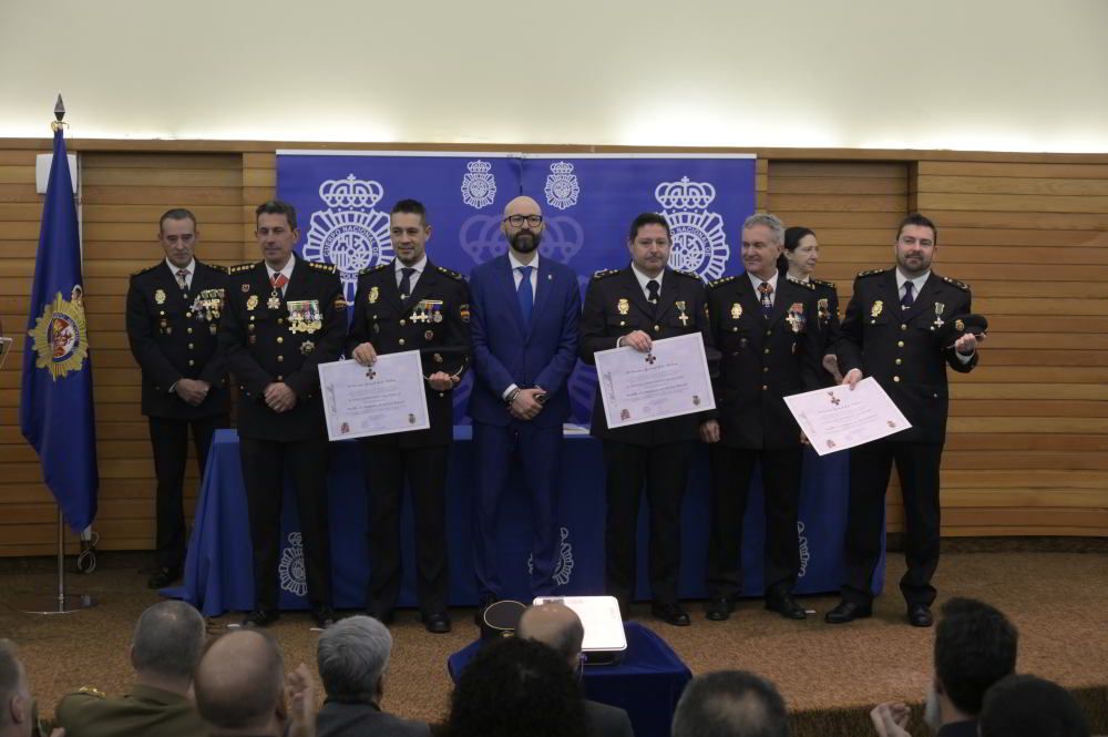 Homenaje Policía Nacional 08