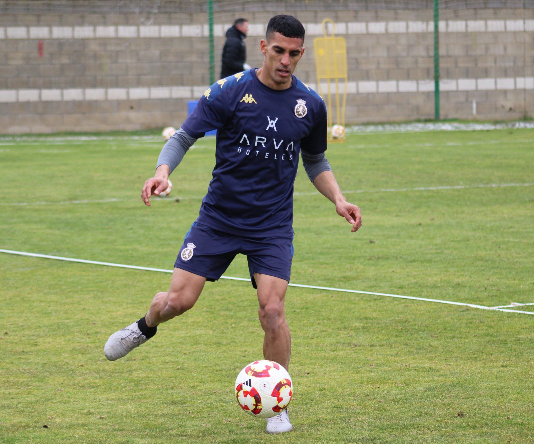 Víctor García, en un entrenamiento reciente. | CYD