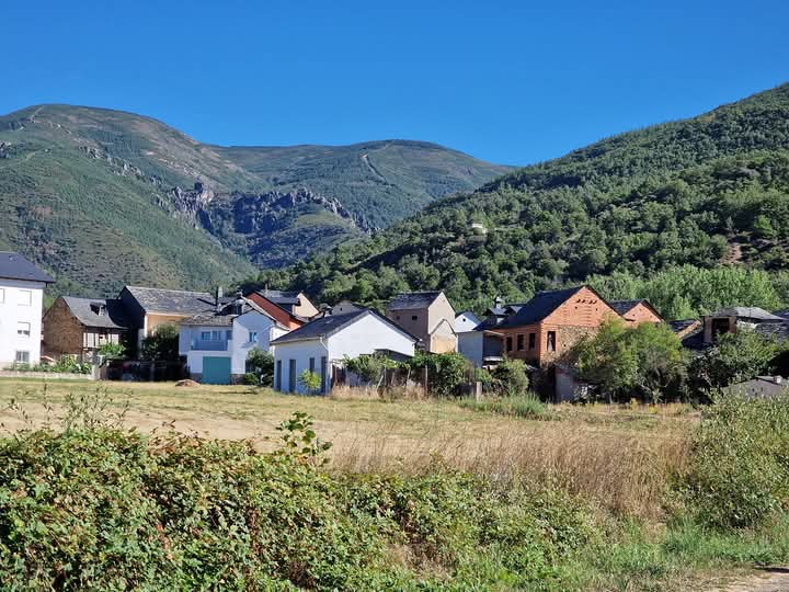 Uno de los lugares tocados por la mano de los proyectos eólicos que se quieren desplegar en El Bierzo.