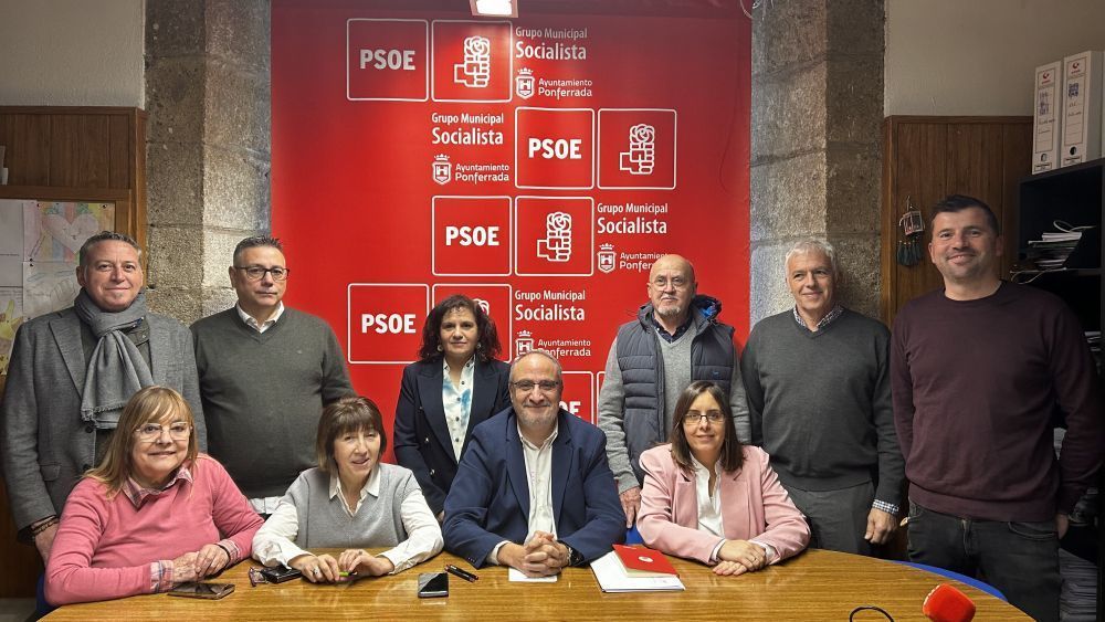 El equipo del PSOE de Ponferrada.