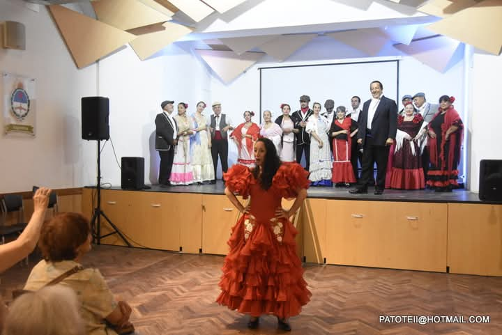 El Centro de Castilla y León en Mar del Plata celebró una tarde musical, con zarzuela y bailes tradicionales, a beneficio de Cáritas. | L.N.C.