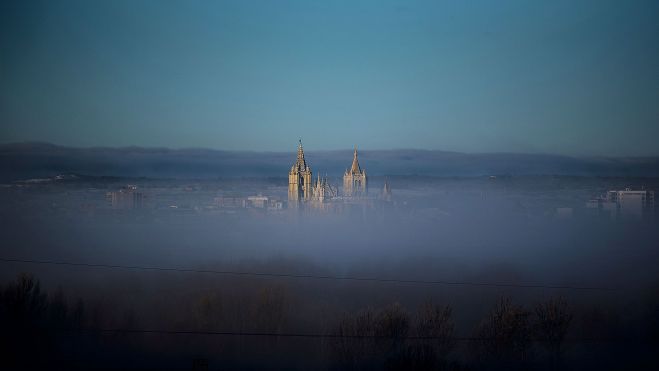 La exposición fotográfica y solidaria de 28 artistas leoneses permanecerá abierta durante varias semanas; Saúl Arén, es uno de los participantes. | SAÚL ARÉN