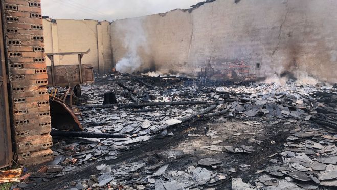 Incendio en la nave de Bembibre. | L.N.C.