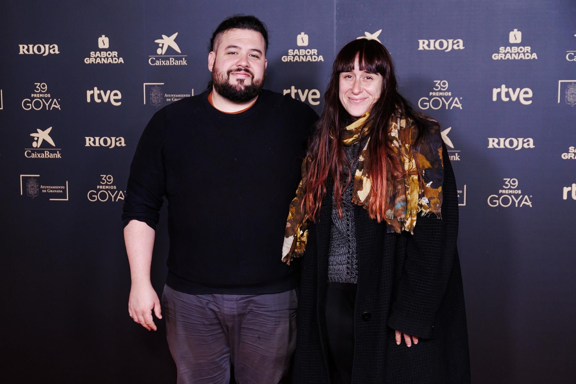 El director Néstor López y la productora Pilar Sancho posan en la presentación de los nominados a la 39 edición de los Goya. | E.P.