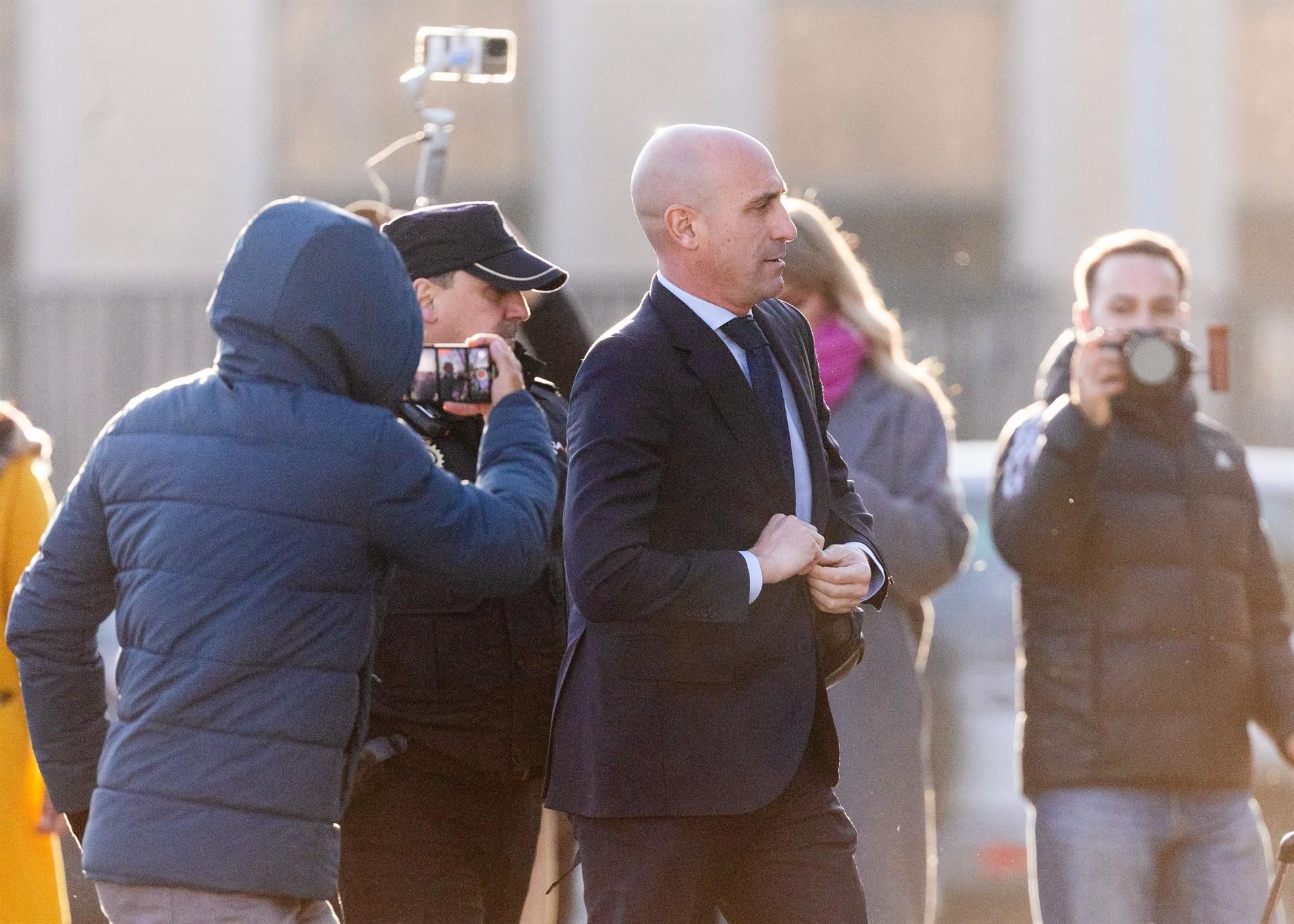 El expresidente de la Real Federación Española de Fútbol (RFEF) Luis Rubiales a su llegada a la Audiencia Nacional. |EUROPA PRESS