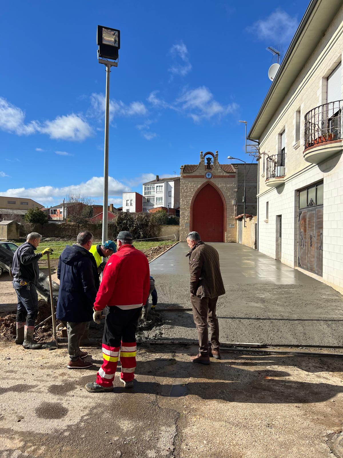 Mejora a la entrada del cabildo de la cofradía del Cristo de los Afligidos. | L.N.C,