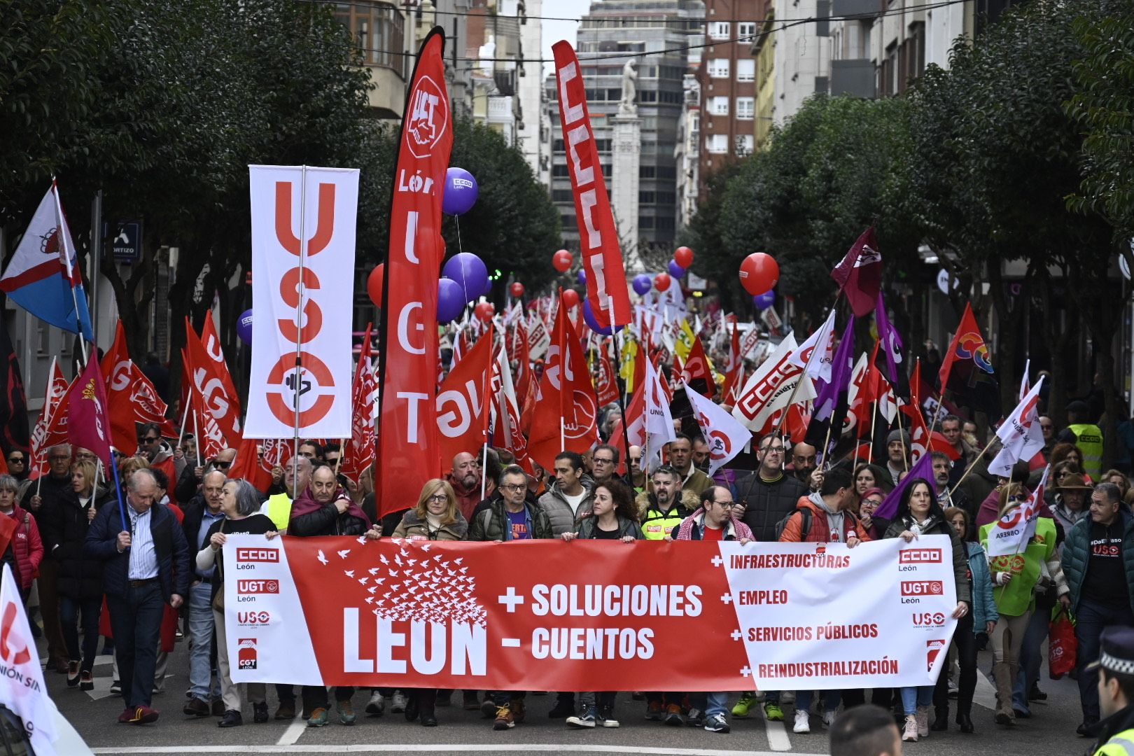 Manifestación por el futuro de León. | L.N.C.