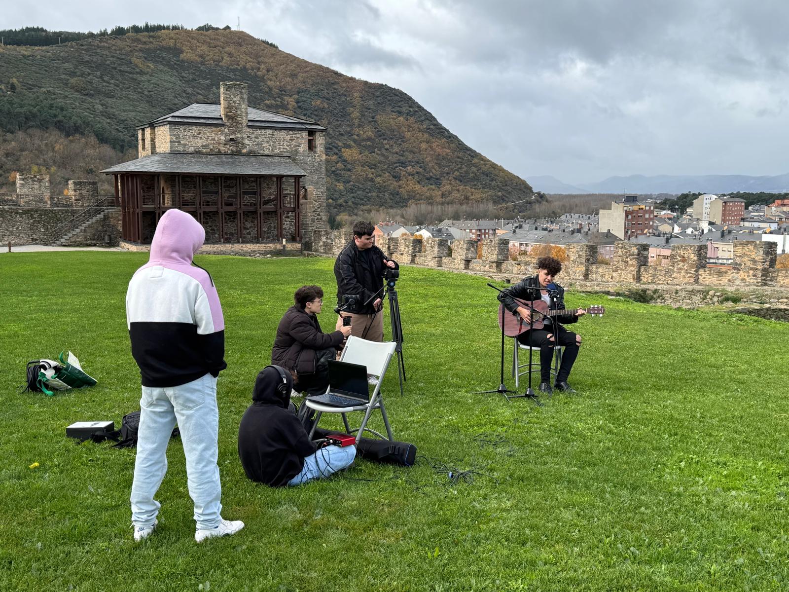 Uno de los momentos de la grabación en el Castillo. 