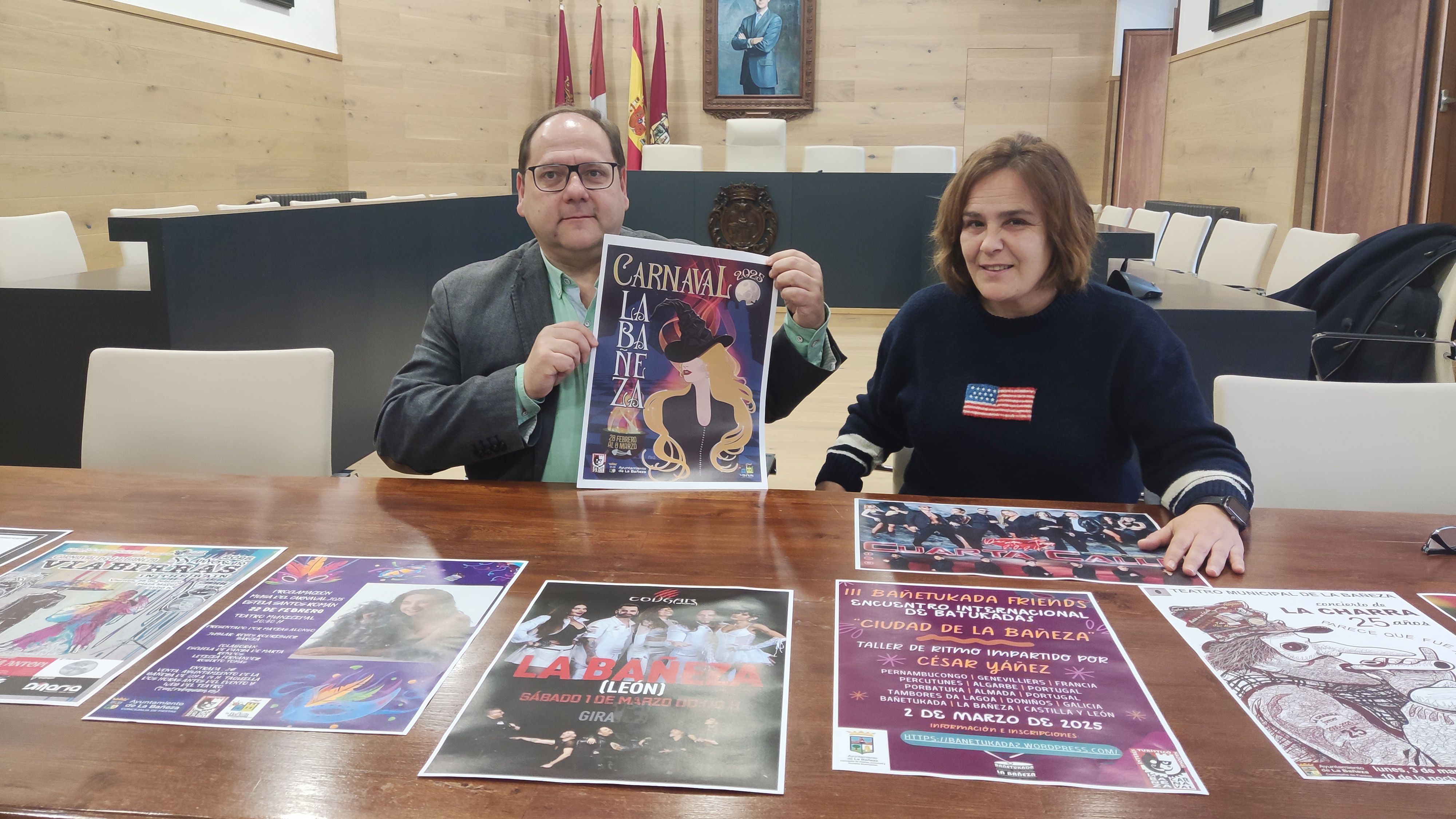 Javier Carrera y Carmen Macho durante la presentación de la programación del Carnaval 2025. | A. RODRÍGUEZ