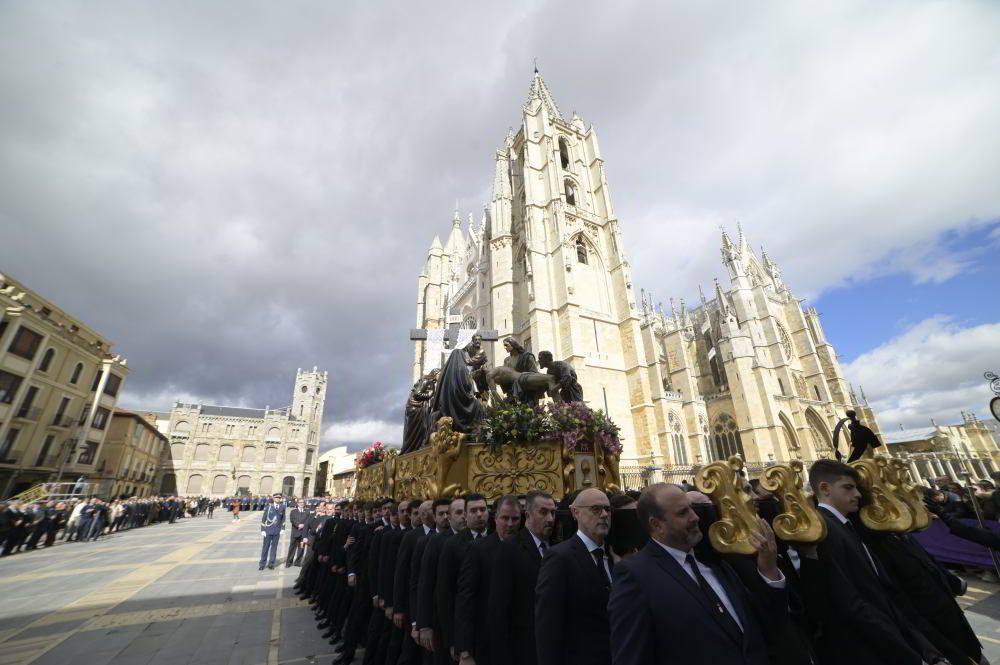 Paso del Descendimiento 2025 17 166