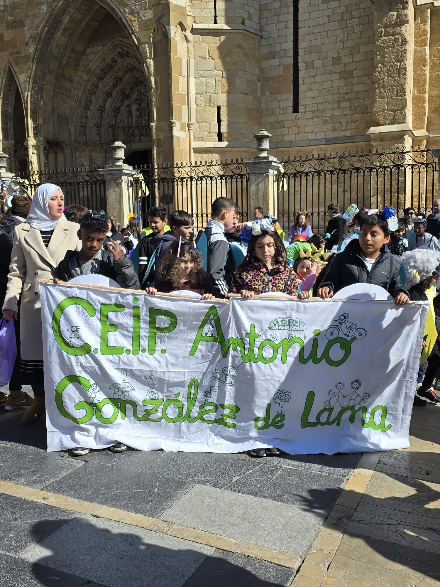 Carnaval en el colegio Antonio González de Lama