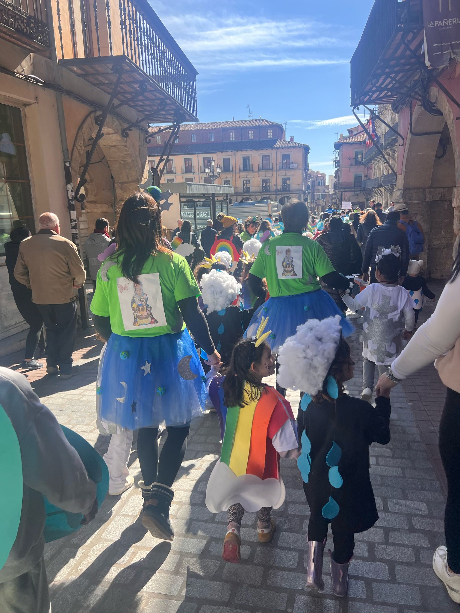 Carnaval en el colegio Antonio González de Lama