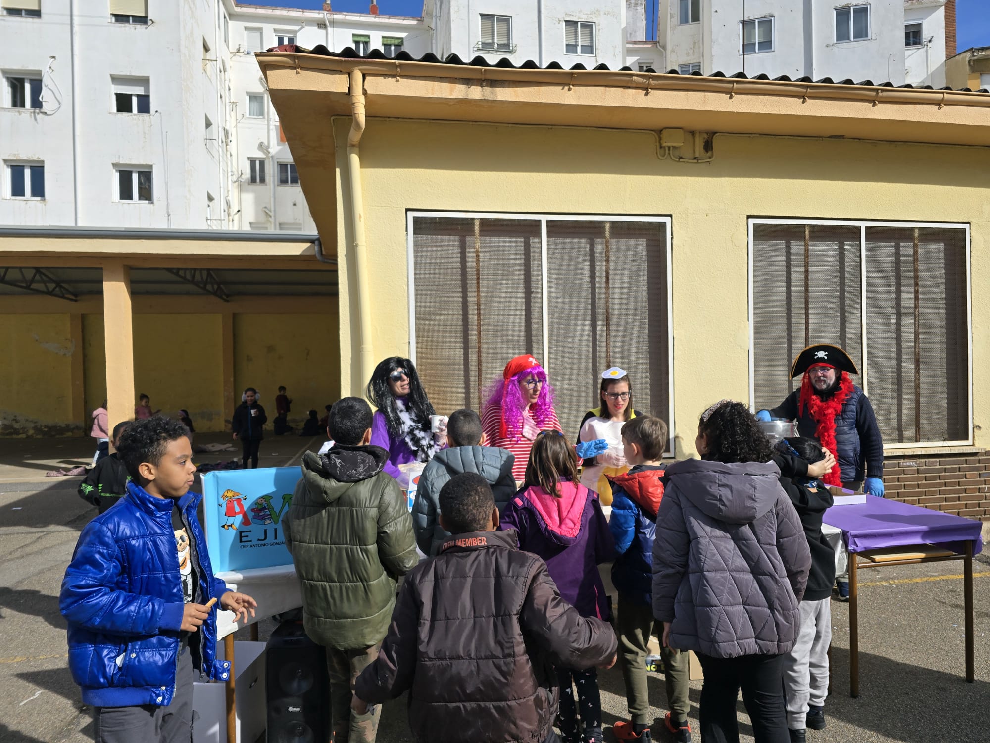 Carnaval en el colegio Antonio González de Lama