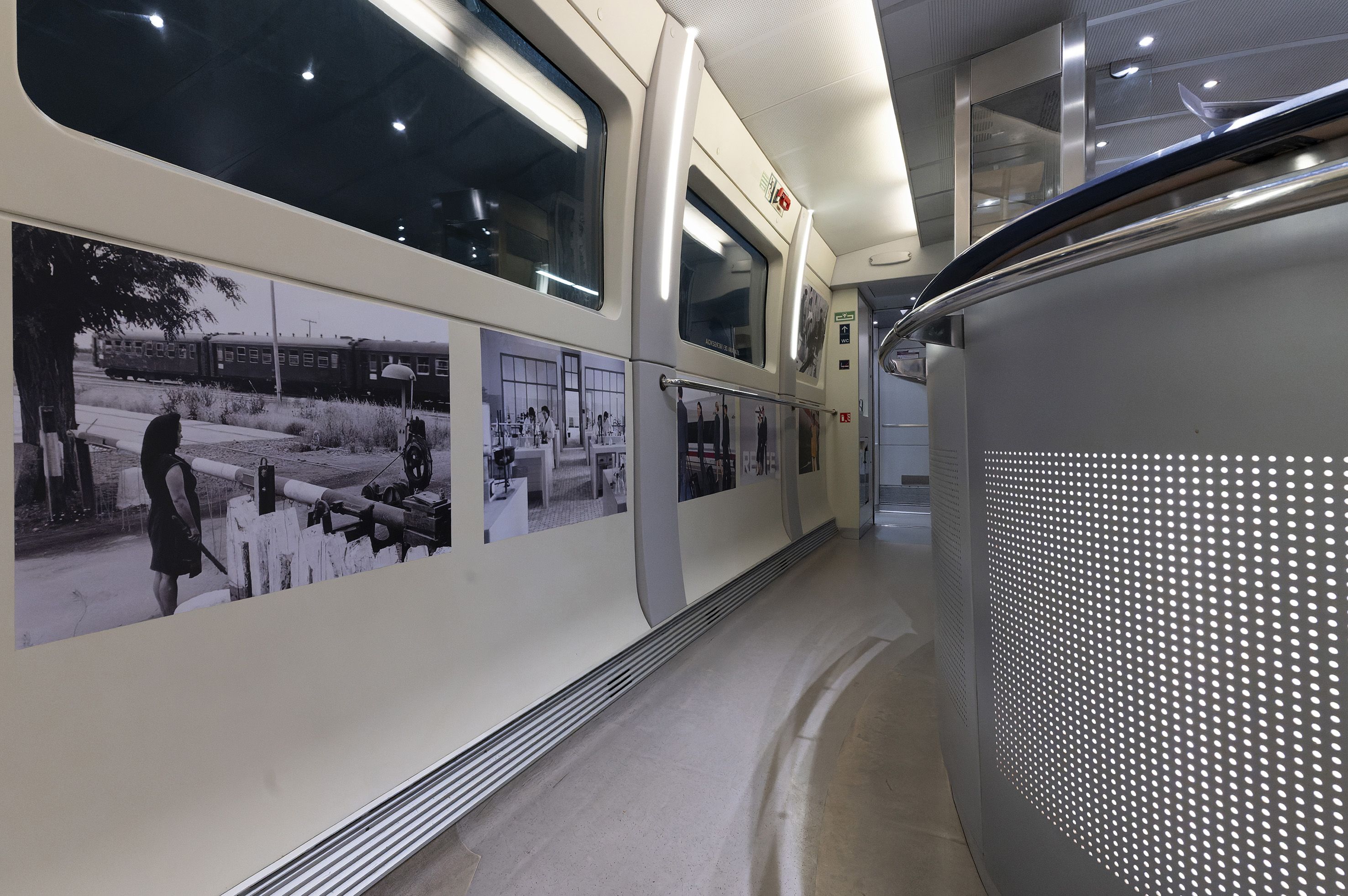 Exposición 'Ferroviarias' de Renfe. | L.N.C.