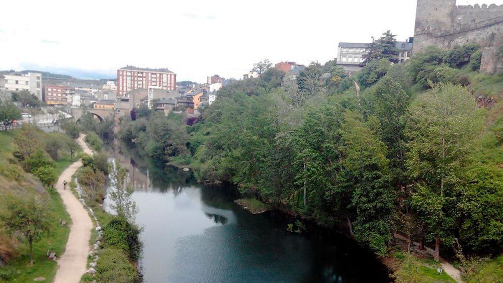 El río Sil a su paso por Ponferrada.