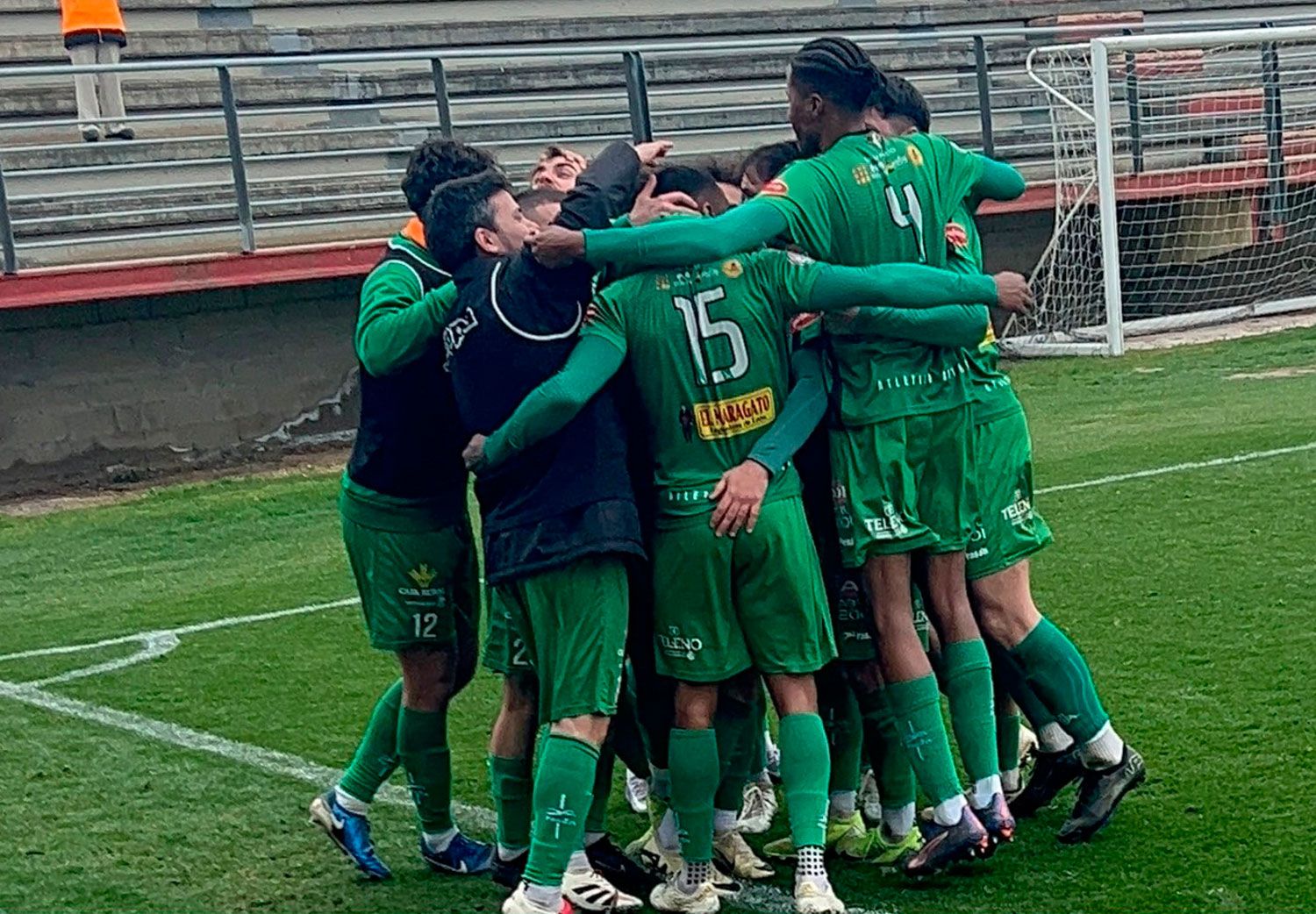 Los jugadores del Astorga celebran uno de los goles frente al Júpiter. | ATLETICOASTORGA