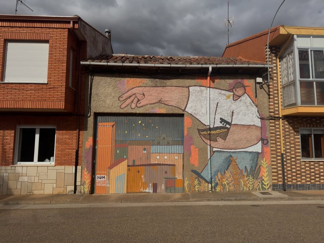 Mural de Teo Cortés y Teresa Mercero para el Festival Suco de San Pedro Bercianos. | SUCO ART FEST