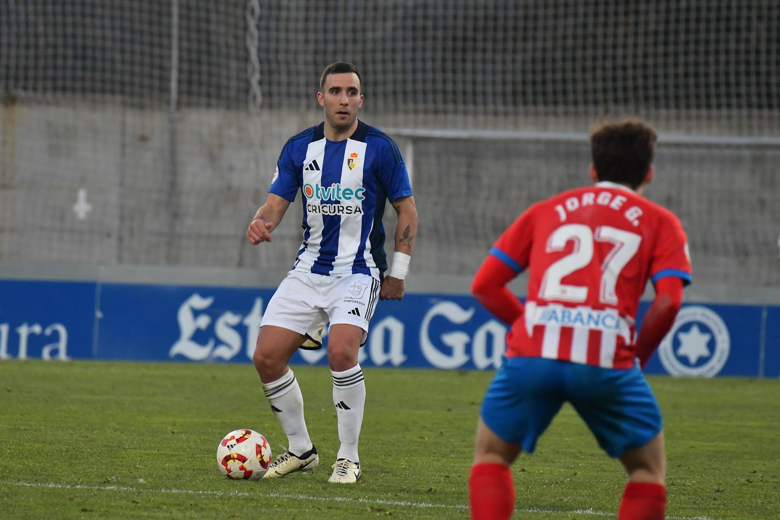 La Ponferradina quiere seguir en racha para no perder de vista al líder. QUINITO