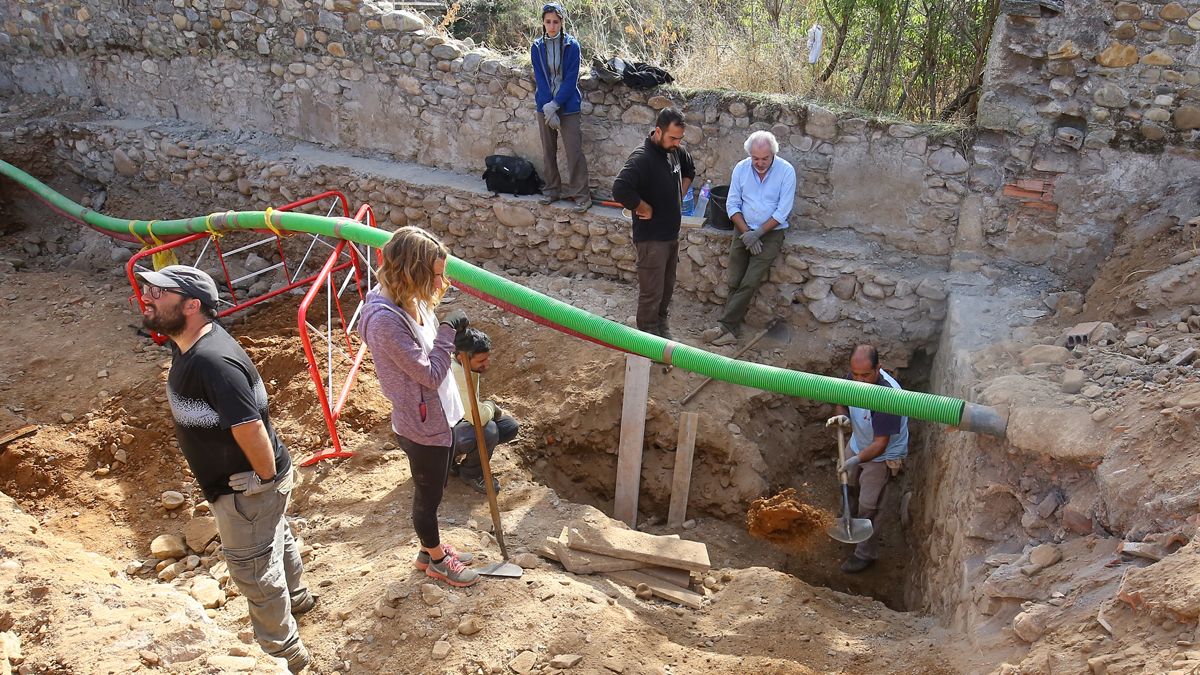 Trabajos realizados en el antiguo cementerio de Ponferrada. | CÉSAR SÁNCHEZ (ICAL)