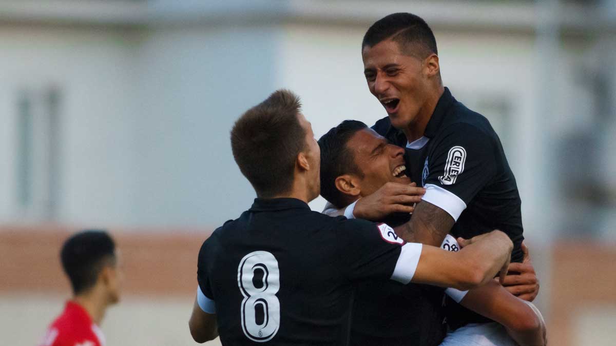 Hugo, Señé y Aridane celebran un gol en la primera ronda. | LOF