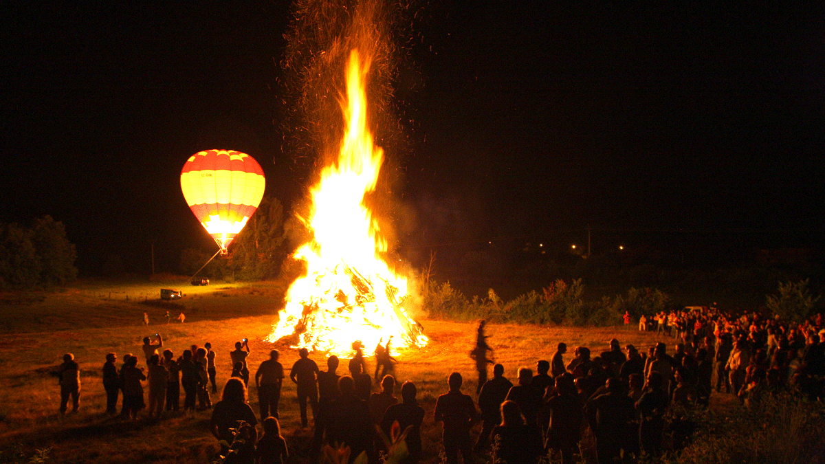 El Bierzo arde la noche de San Juan