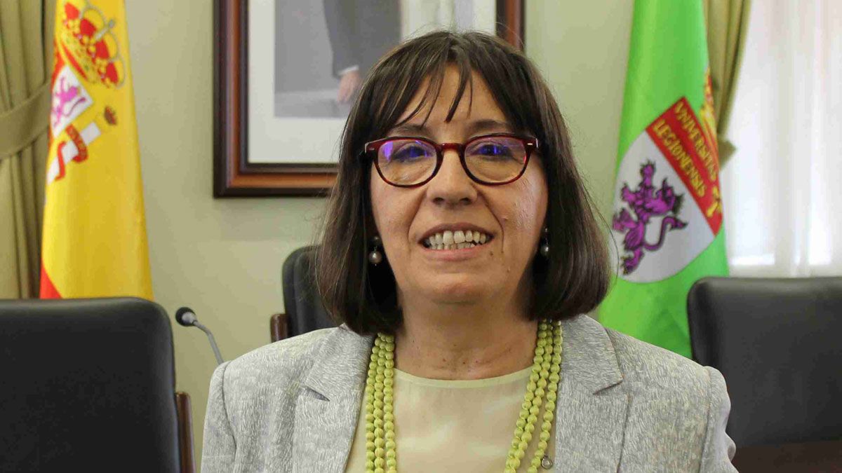 Elena Aguado, vicedecana de la Facultad de Filosofía y Letras de la ULE.